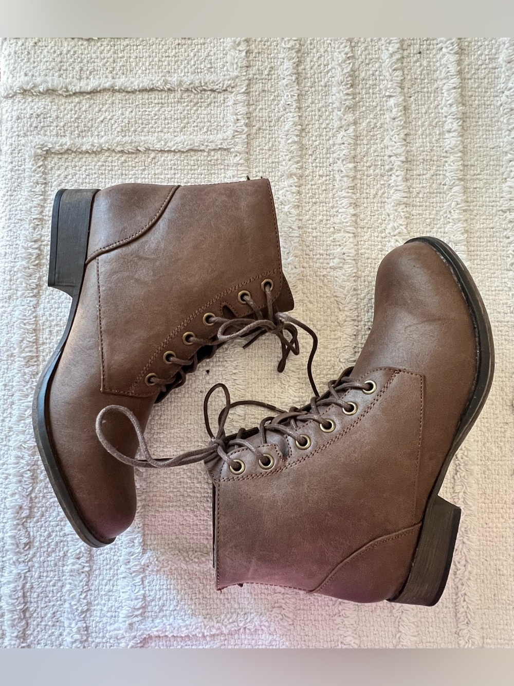 BRECKELLE’S Brown Combat Boots- Size 7 1/2